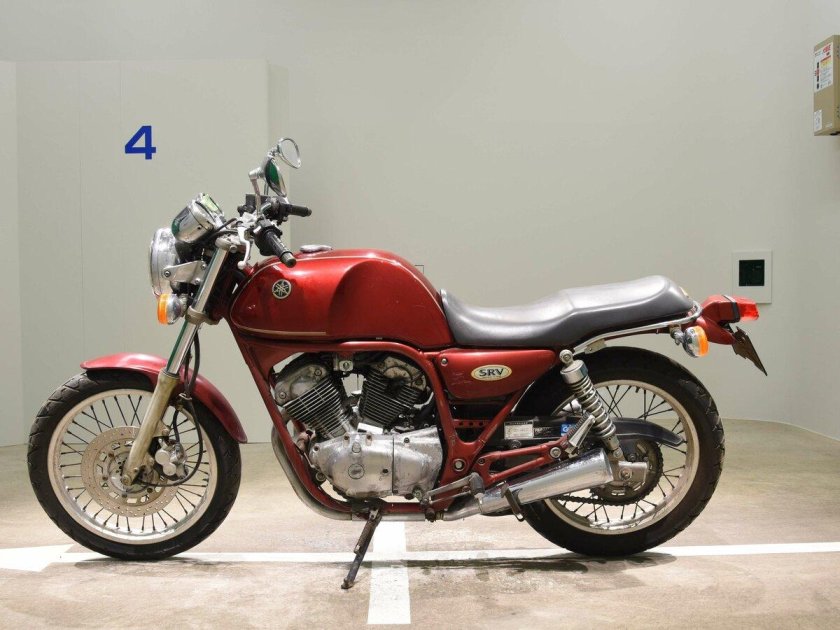 Yamaha SRV 250