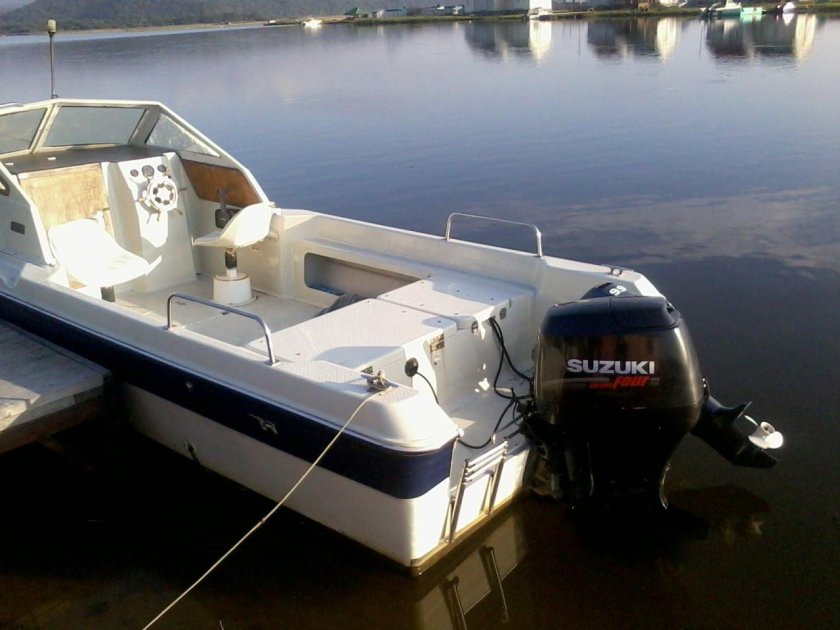 Yamaha Exciter катер