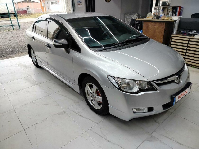 Хонда цивик 2008 1 8