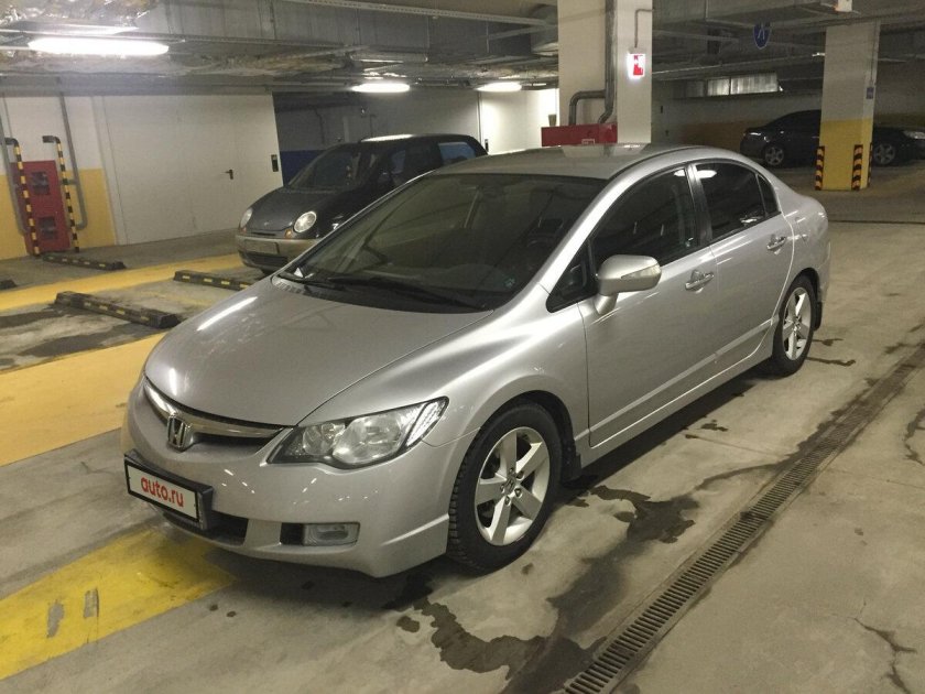 Honda Civic VIII 2008 1.8