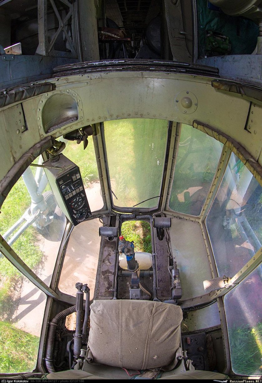 Ми-10 кабина