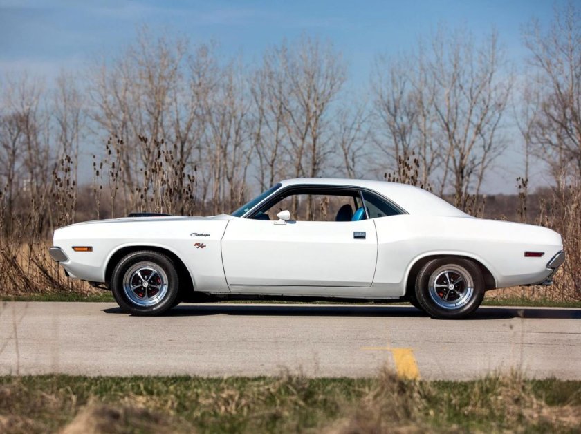 Dodge Challenger 1970 белый