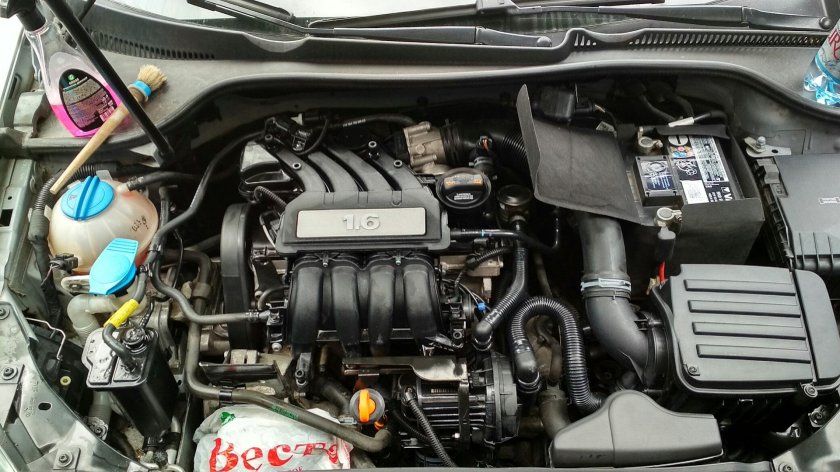VW Golf 6 1.6 BSE мотор