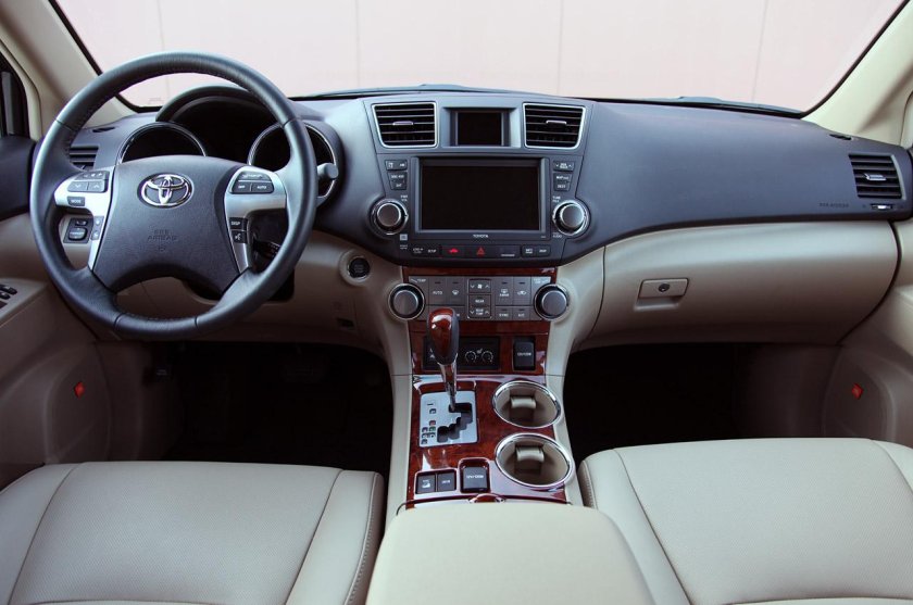 Toyota Highlander 2011