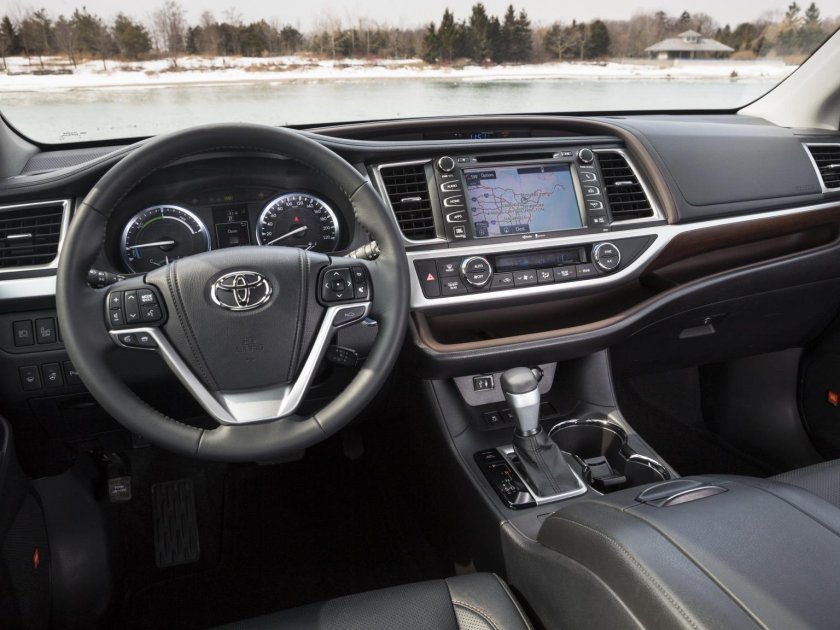Toyota Highlander 2016 салон