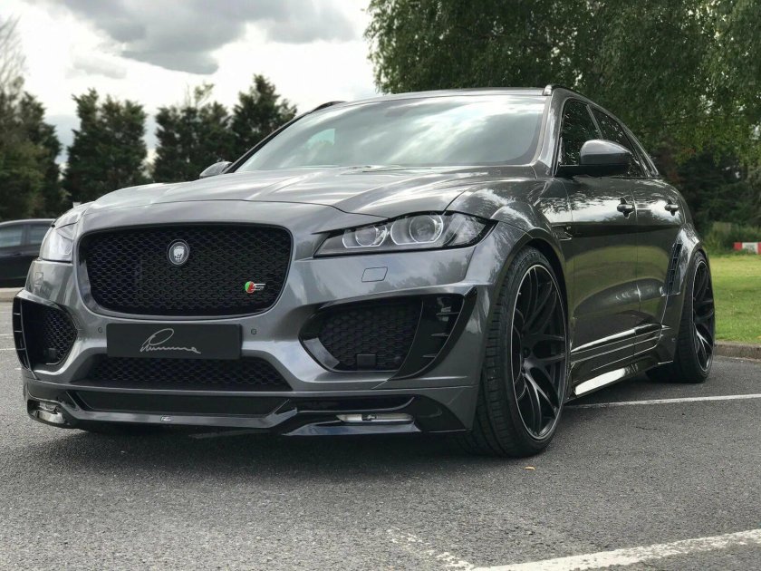 Jaguar f-Pace Lumma