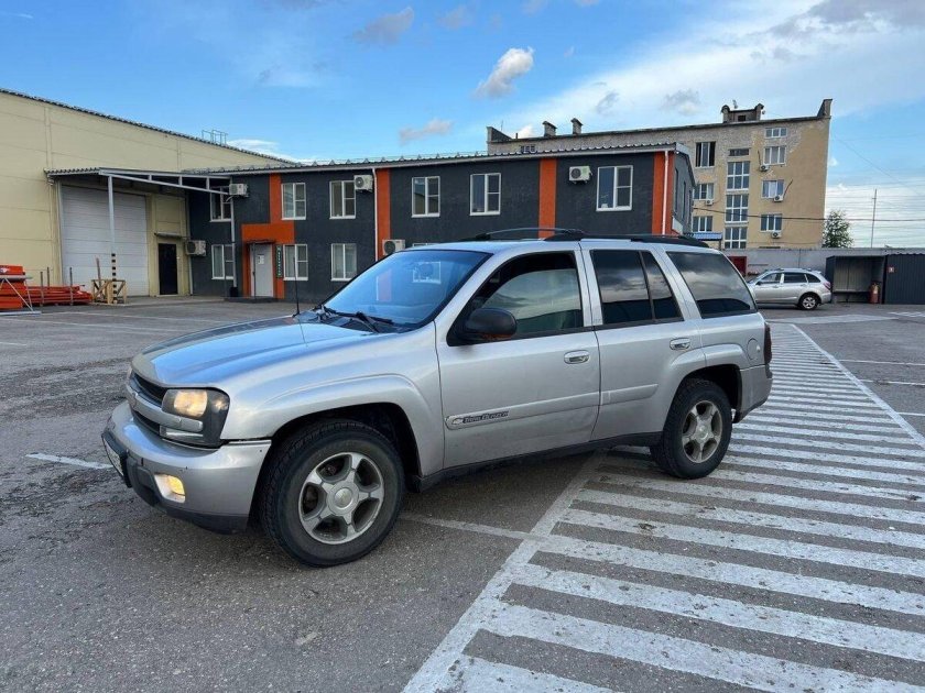 Chevrolet trailblazer 2005 года