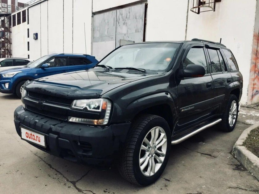 Chevrolet trailblazer 2003 года