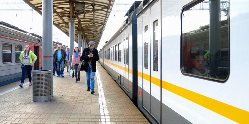 Станция Молжаниново