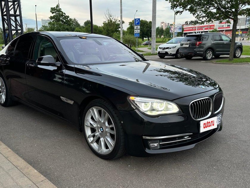 Bmw 750 li xdrive