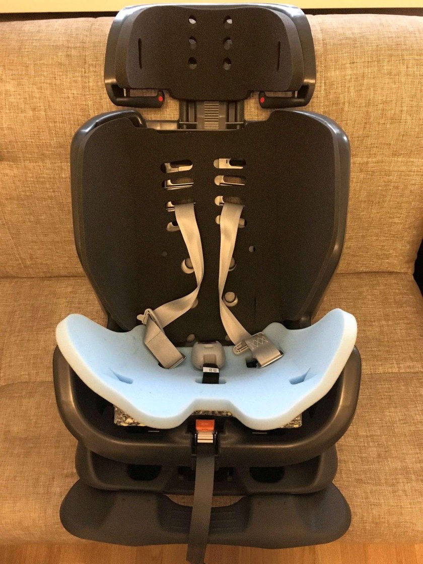 Автокресло Carmate Swing Moon