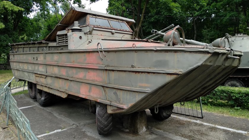 Автомобиль БАВ 485