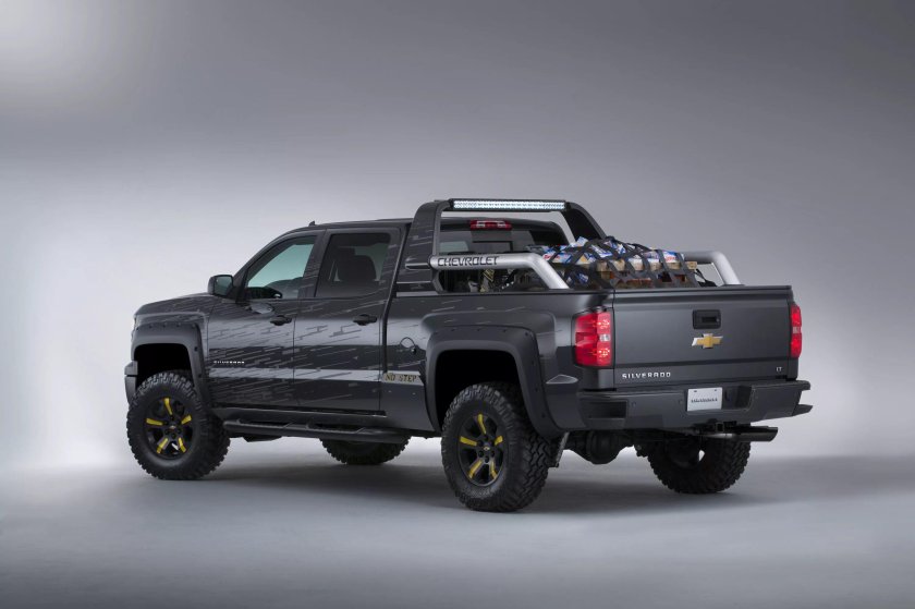 Chevrolet Silverado Black