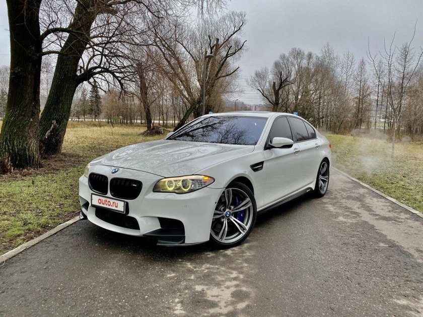БМВ м5 2012