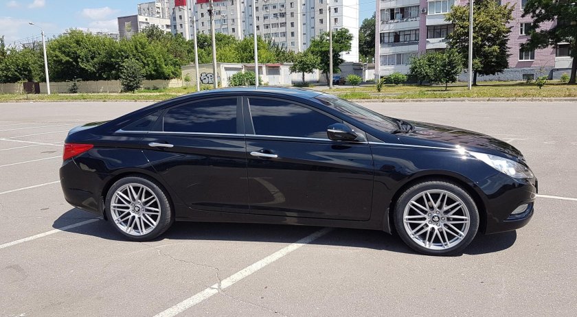 Hyundai Sonata r18