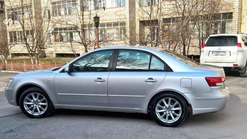 Hyundai Sonata NF 2007