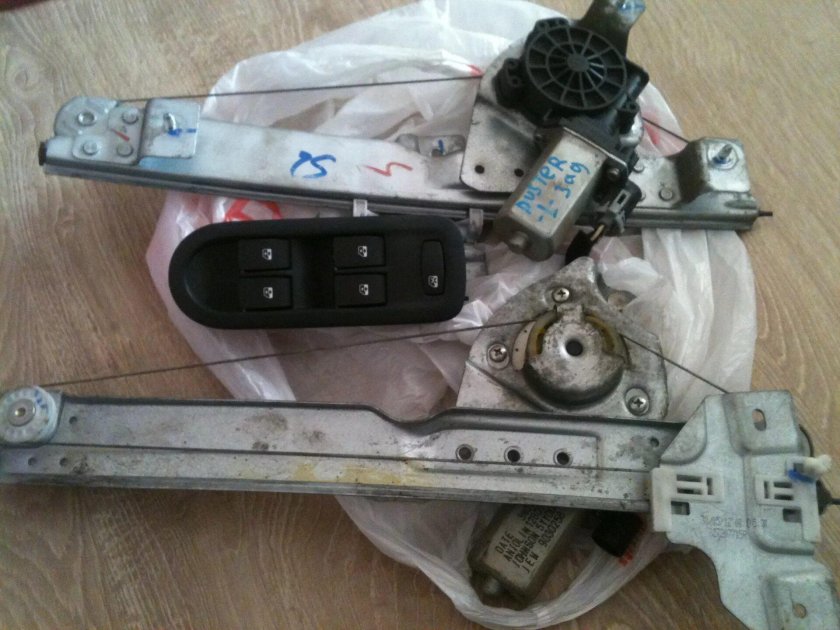 Стеклоподъемники Логан 2