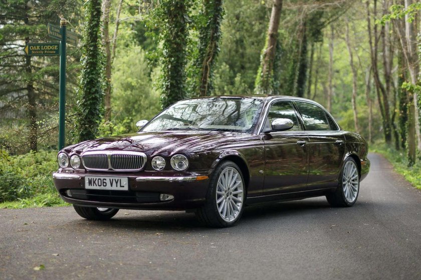 Jaguar xj x350 daimler