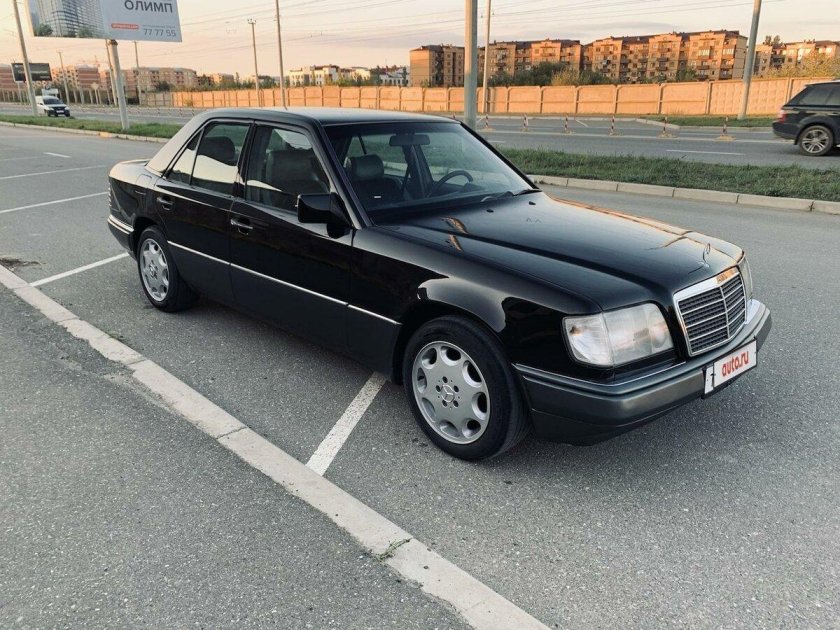 Mercedes-benz w124 1995