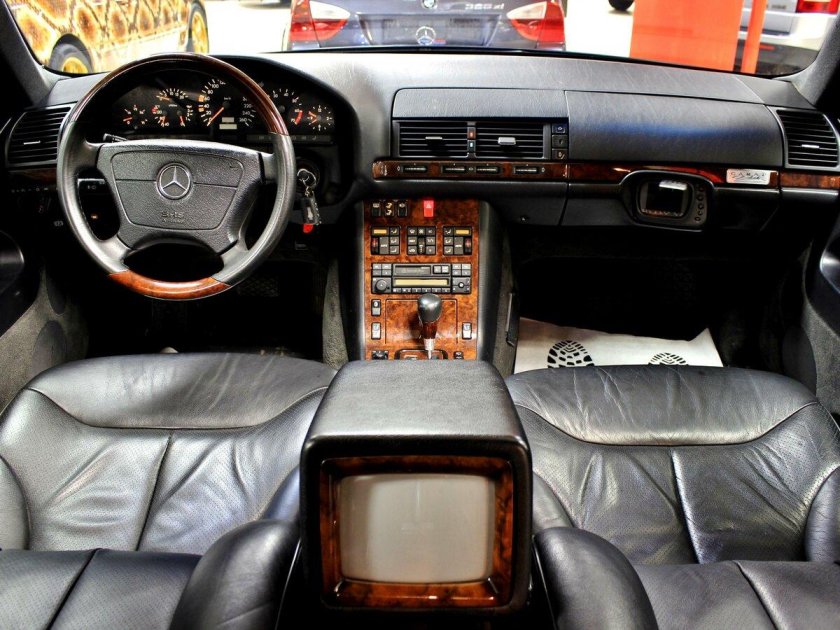 Mercedes Benz w140 s600