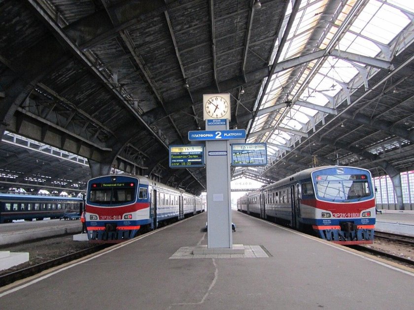 Южный Железнодорожный вокзал Калининград