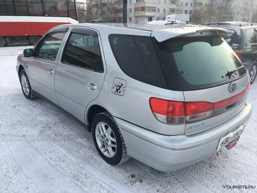 Тойота Виста Ардео 2000