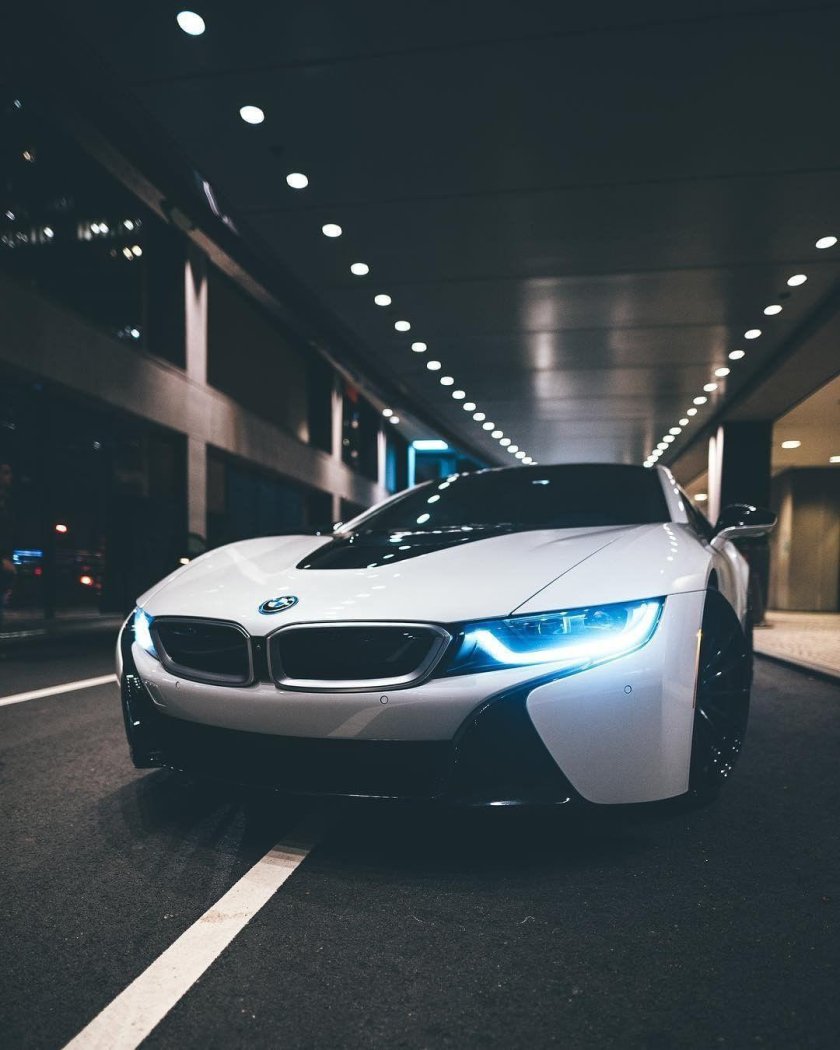BMW i8