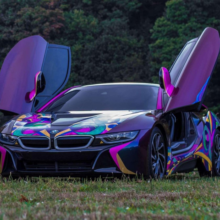 BMW i8
