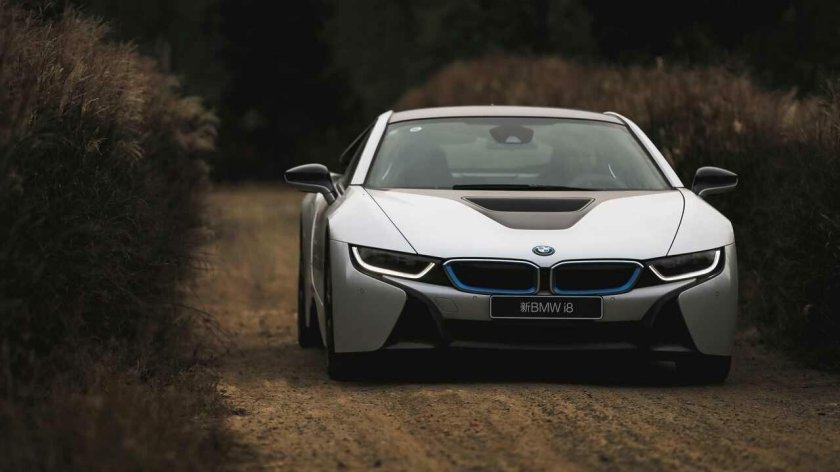 BMW i8 2022