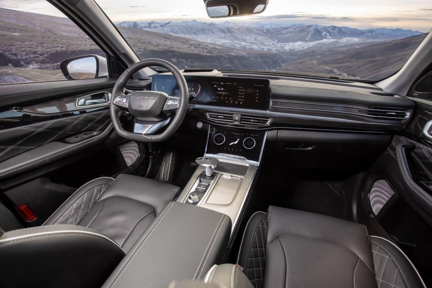 Exeed VX 2022 интерьер