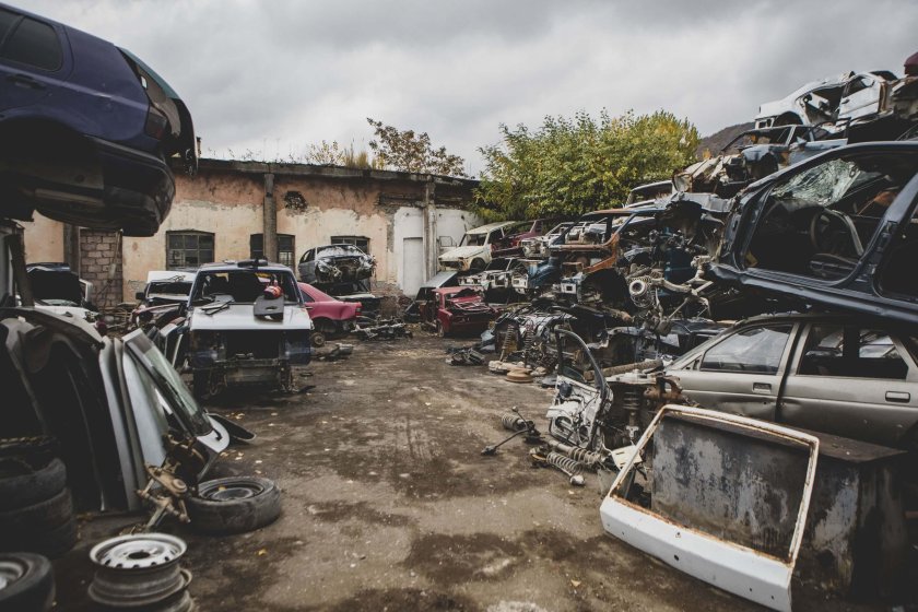 Разборка автомобилей