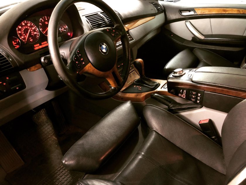 БМВ e53 салон