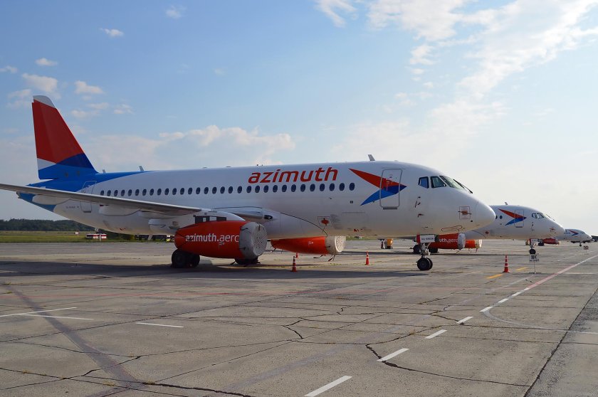 Суперджет 100 самолет Азимут