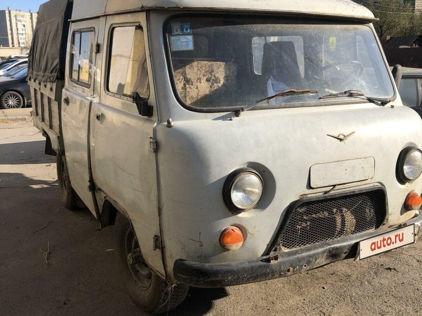 УАЗ 3303 бортовой 1987