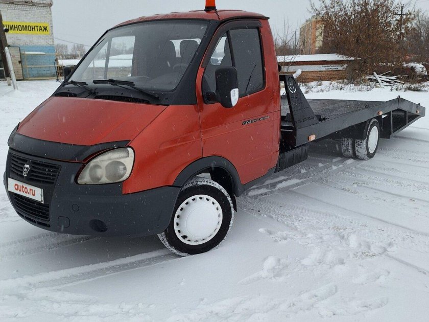 Эвакуаторы красные