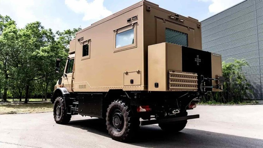 Mercedes benz unimog