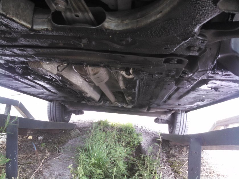 Днище Рено Лагуна 2