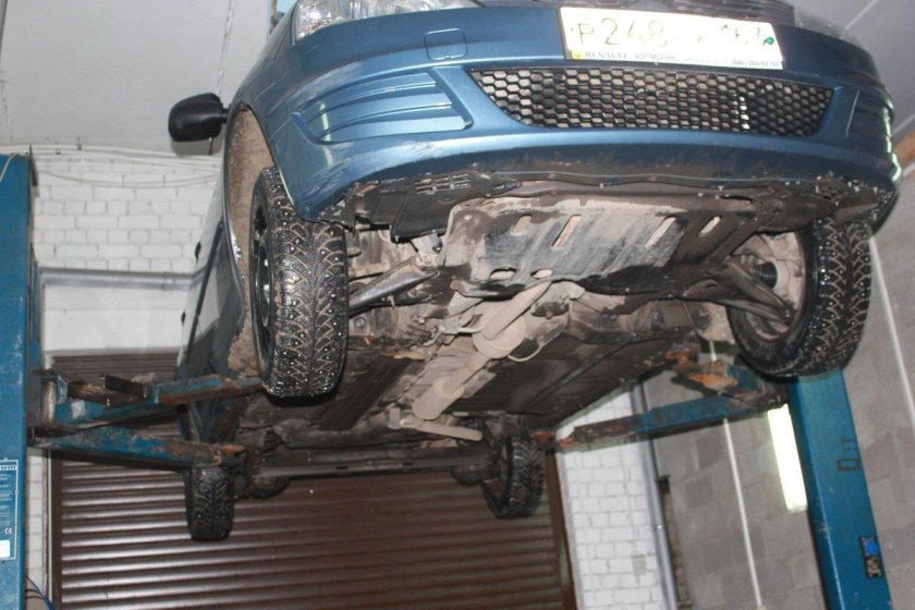 Логан фото снизу