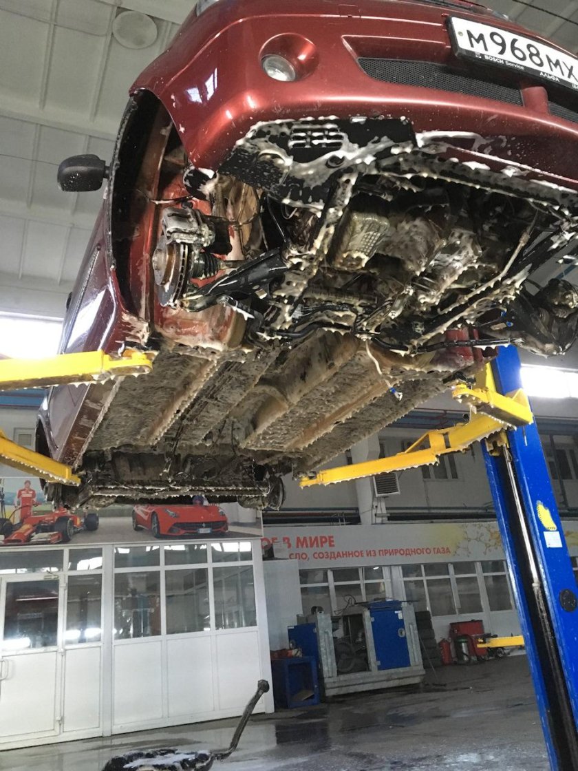 Днище Рено Логан 2