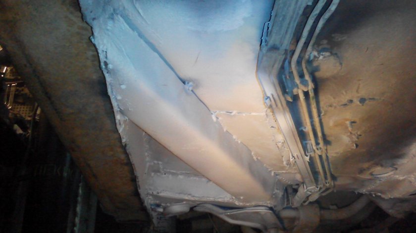 Днище Рено Лагуна 2