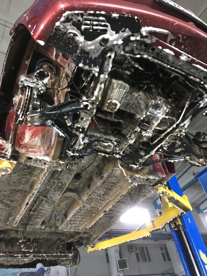 Днище Рено Логан 1