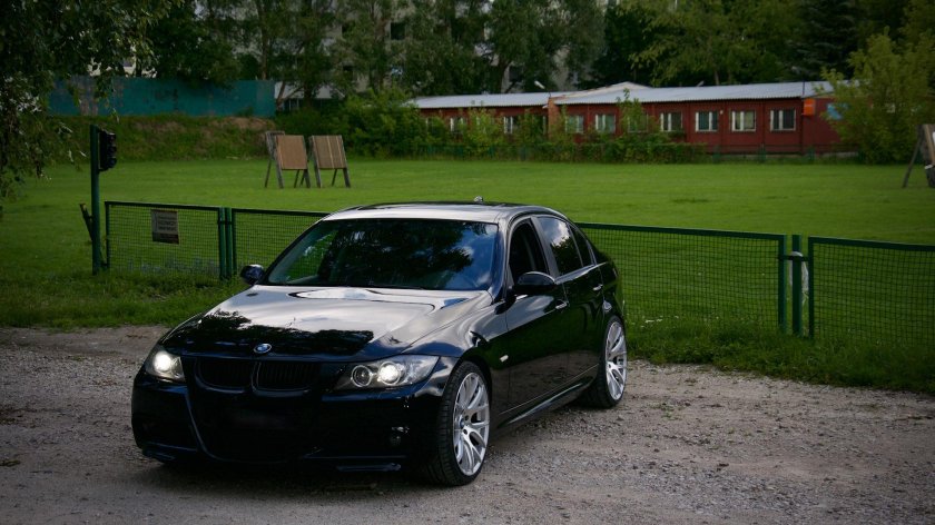BMW e90