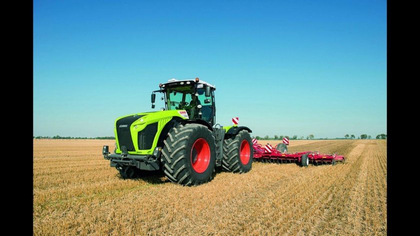Трактор CLAAS Xerion 4000