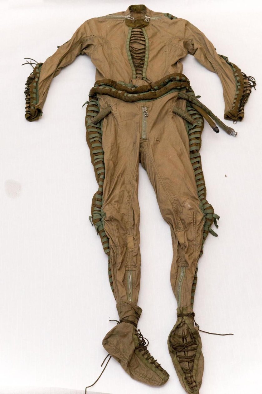 Высотный компенсирующий костюм ВКК-6м