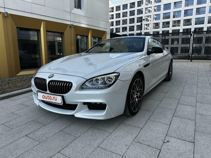 Бмв 5281 xdrive 2013 года белая