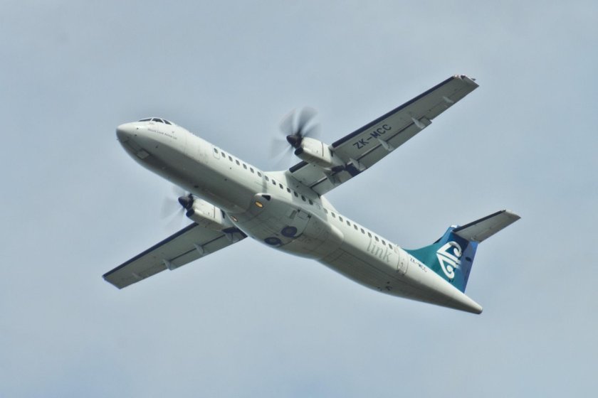 ATR 72 самолет