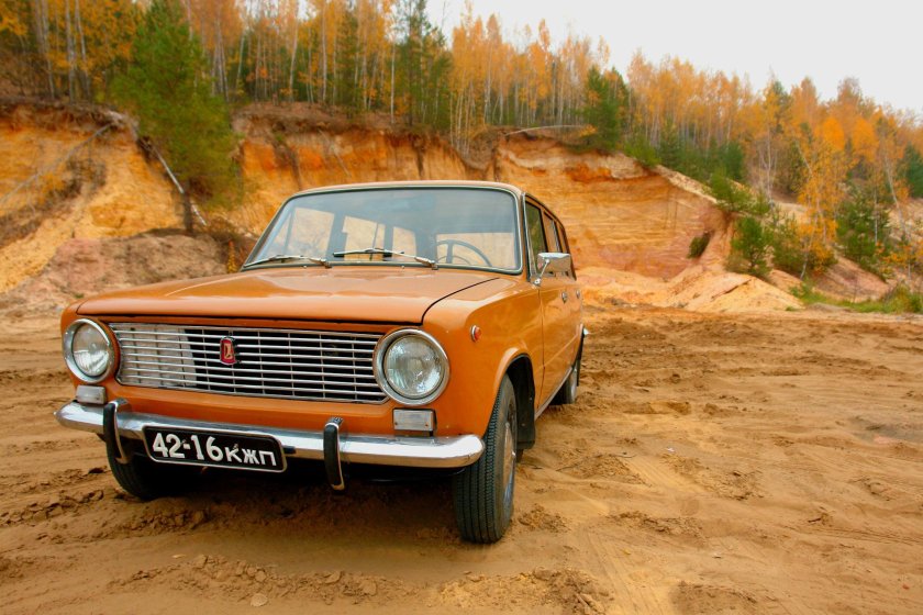 Волга 2102
