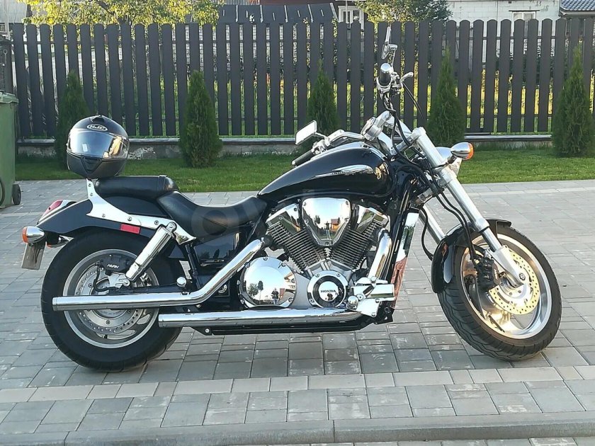 Хонда чоппер 1800