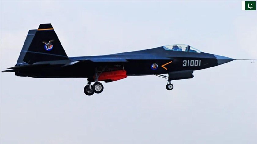 Китайский стелс-истребитель j-31
