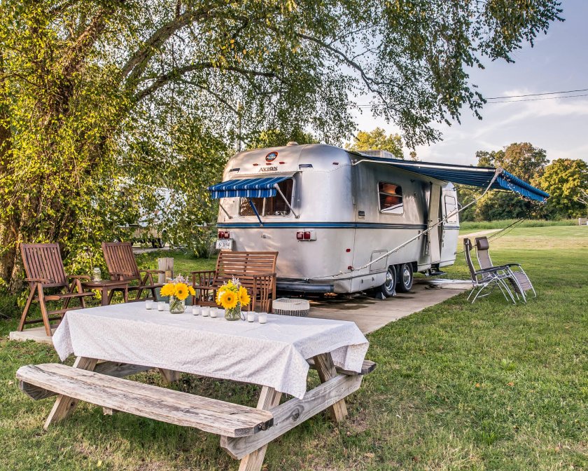 Глэмпинг автодом